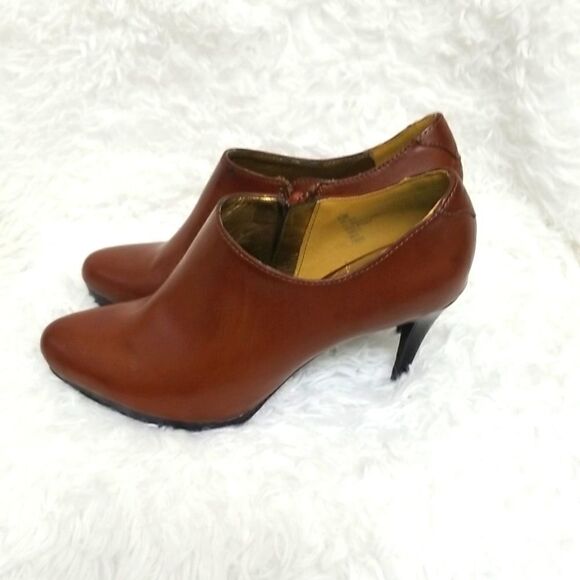 Worthington Brown Ankle Booties size 8.5 - Picture 2 of 9
